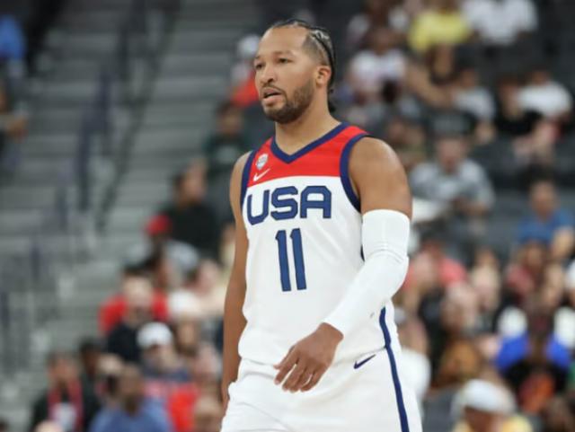 B体育中国官网-两战贡献33分13助 美国男篮主控火炬由布朗森传承