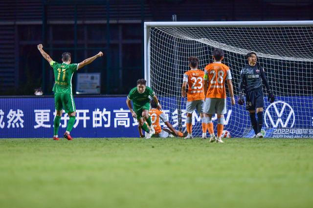 B体育赛事资讯-高迪时隔4年中超再进球 梅开二度模仿哈兰德打坐